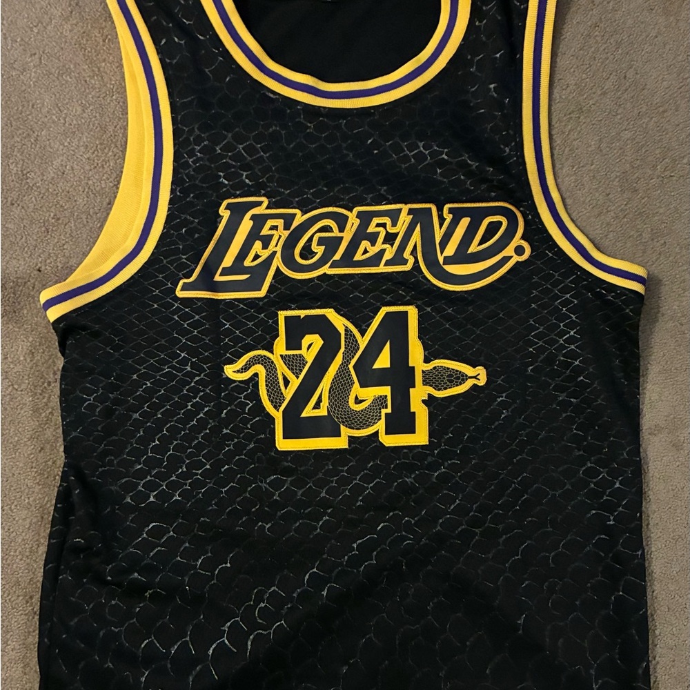 KOBE BRYANT BLACK MAMBA JERSEY CITY OF ANGELS #24 Youth Large